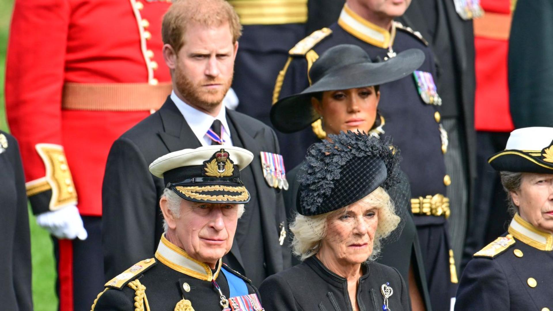 Принц Хари и Меган Маркъл се опасявали че крал Чарлз