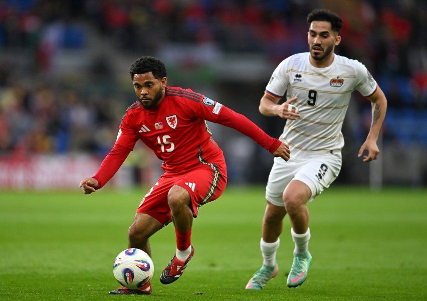 Уелс Лихтенщайн1