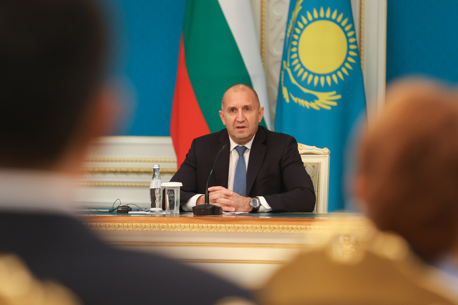 <p>Президентът Румен Радев на официална визита в Казахстан</p>