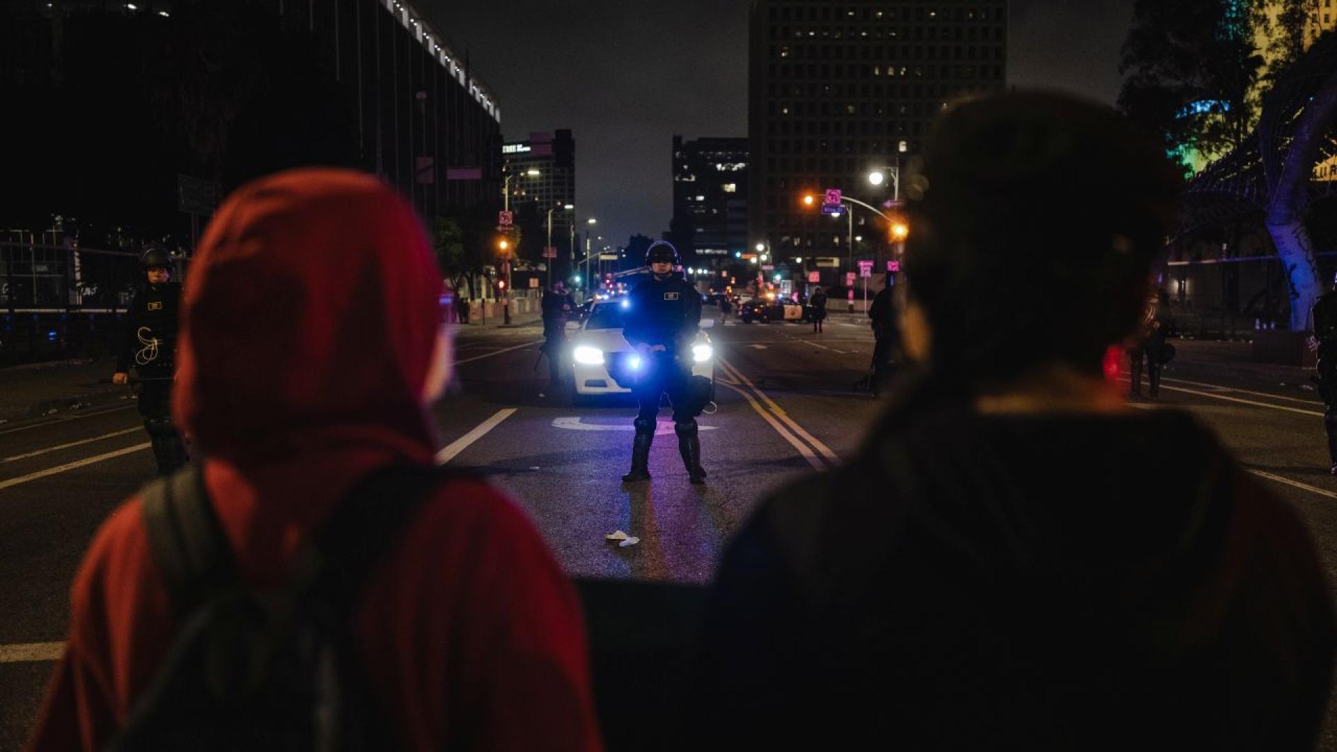 Ескалация на напрежението в Лос Анджелис Националната гвардия влезе в