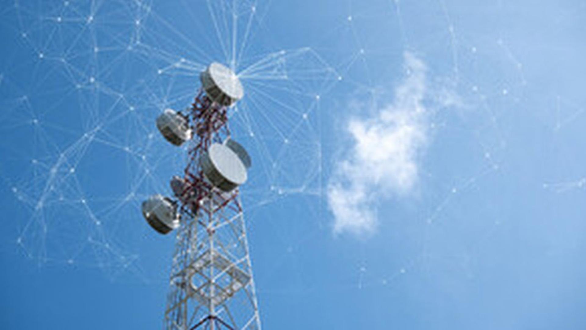 Държавата подписа шест договора с трите телекома на обща стойност