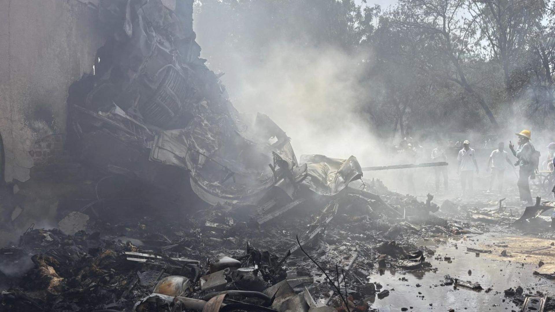 Катастрофа на Air India в Ахмедабад Индия на 12 юни добави