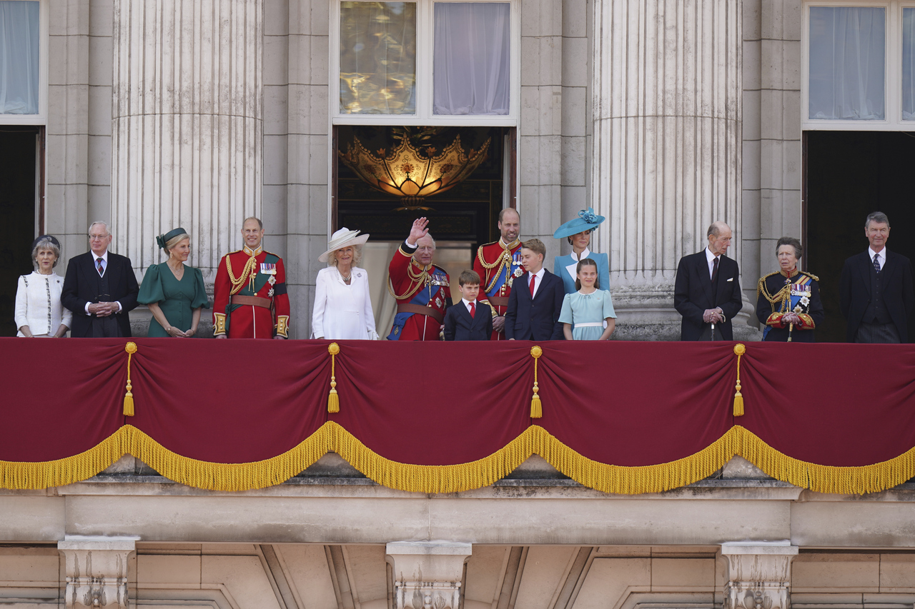 <p>Официален парад за рождения ден на крал Чарлз Трети се състоя в Лондон днес.</p>