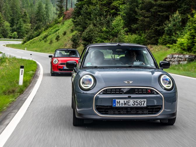 MINI Cooper S Cabrio галерия