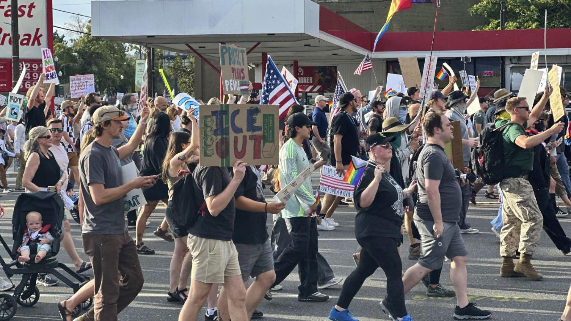 Човек издъхна от раните си след като е бил прострелян