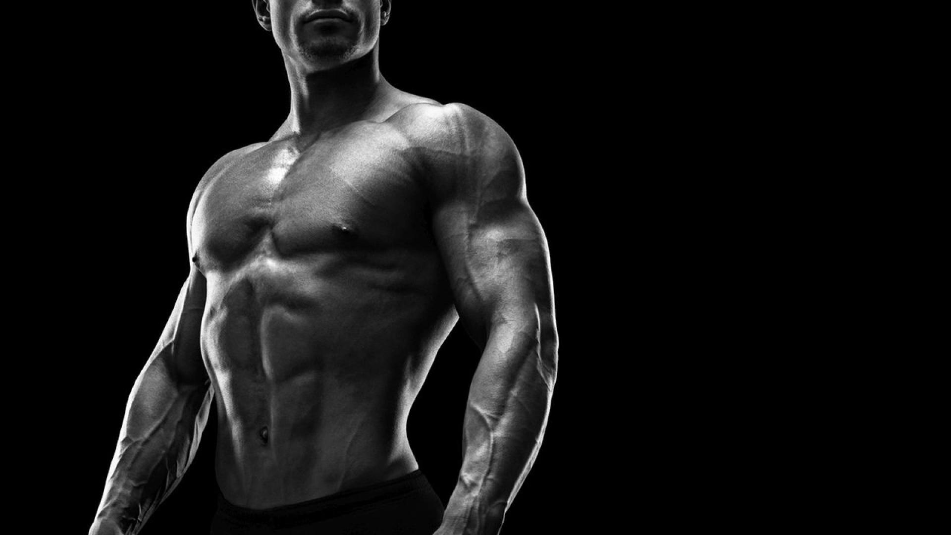 Раз Нисим Коен е известен с това че обикаля Тел