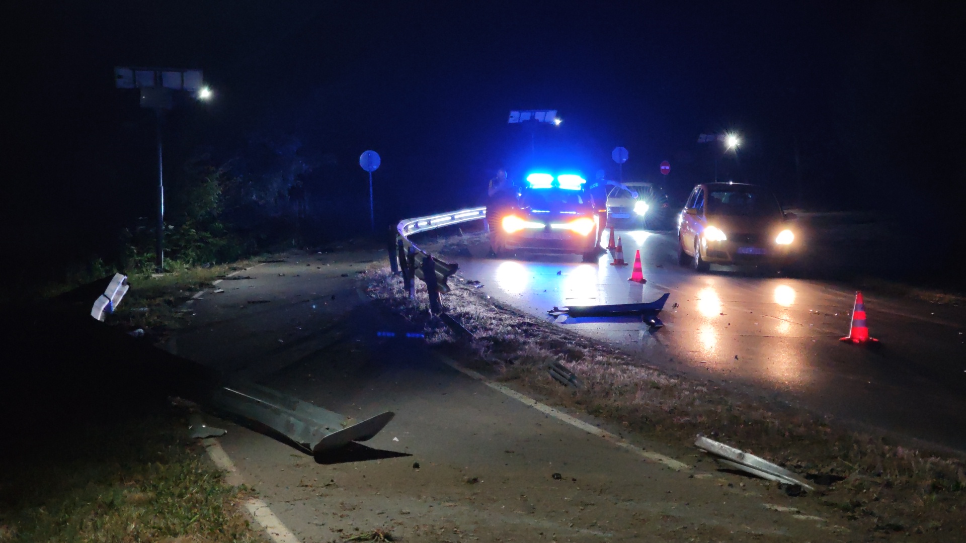 Двама велосипедисти са в тежко състояние след като бяха блъснати