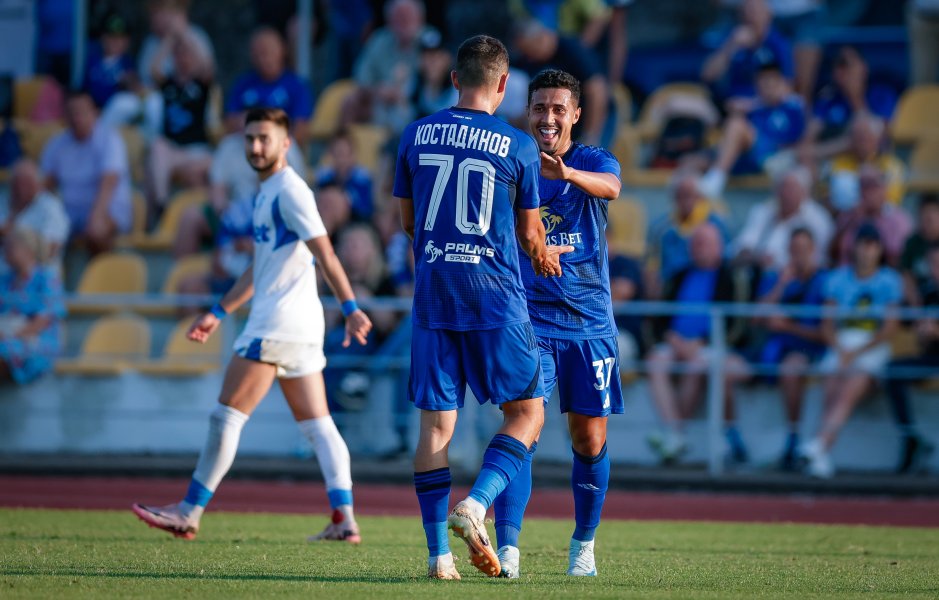 Левски Спартак Плевен1