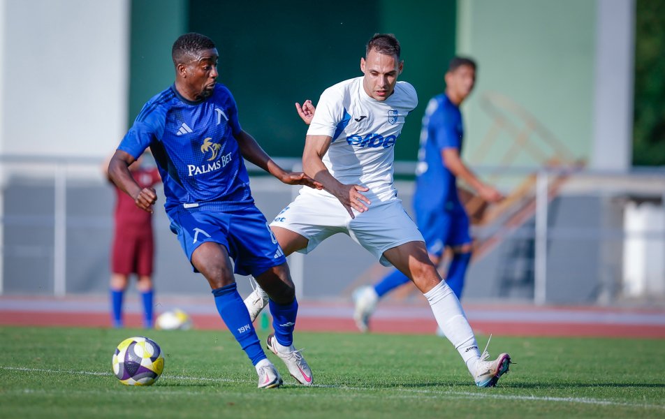 Левски Спартак Плевен1