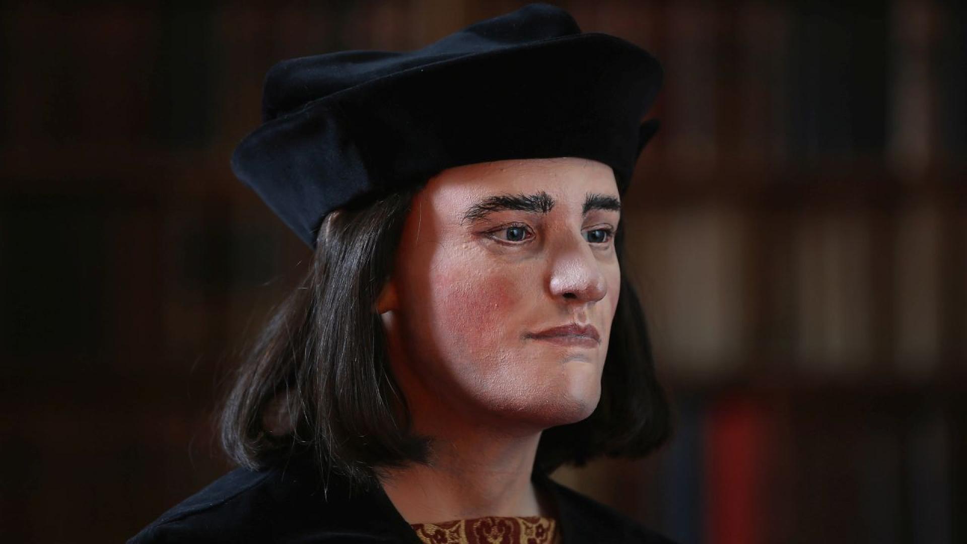 На 26 юни 1483 г започва царуването на Ричард III