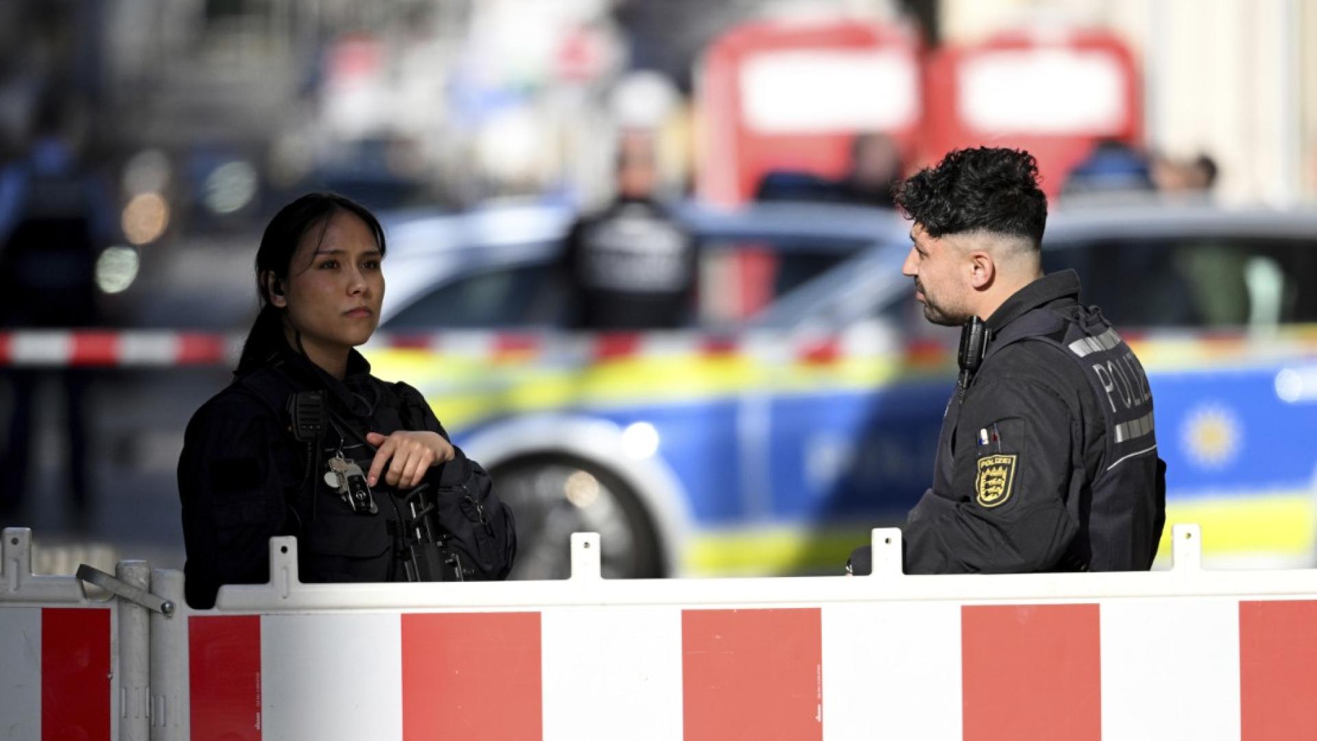 Полицията застреля днес мъж в град Ванген югоизточно от Щутгарт