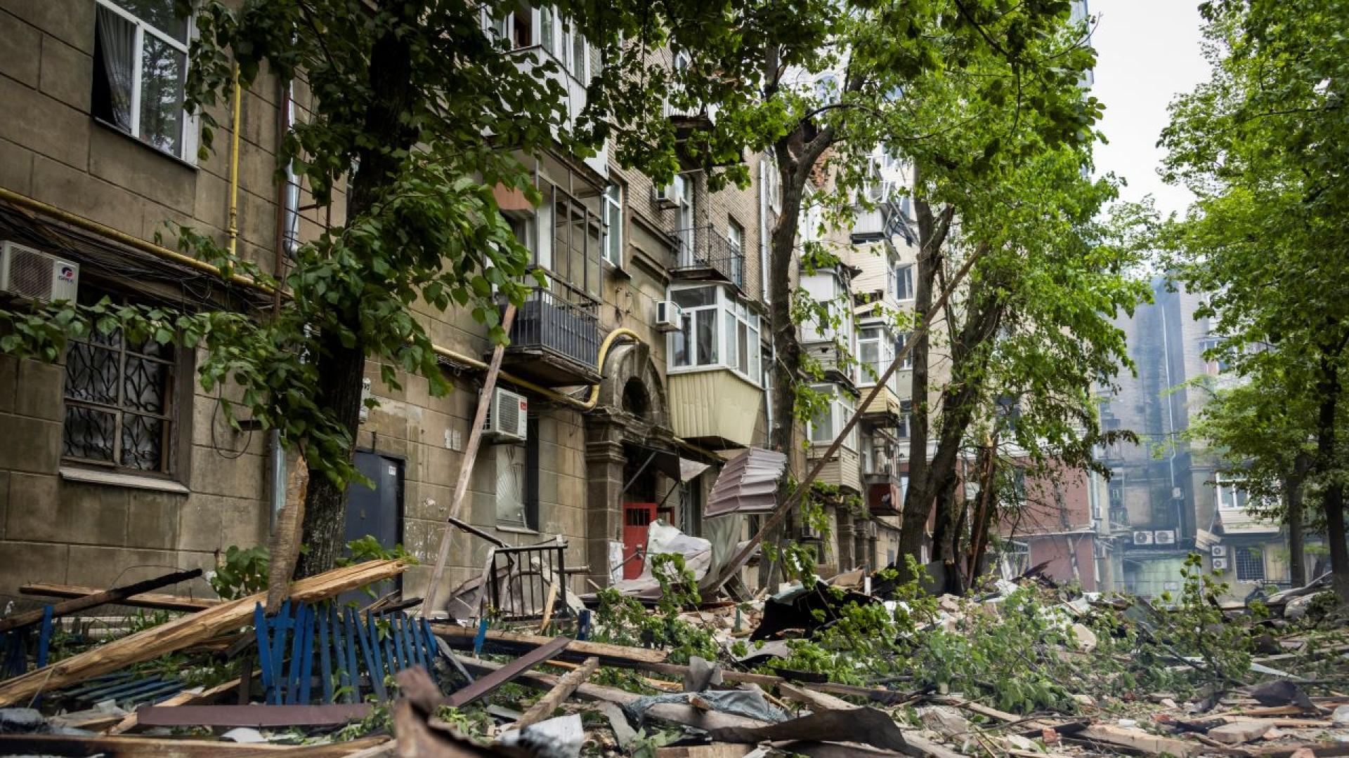 Врезултат на руски ракетен удар по град Самар в украинската