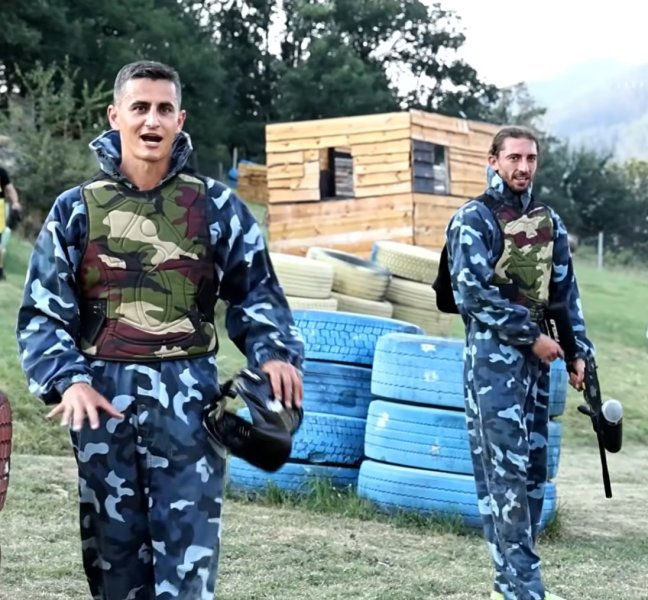 Левски1