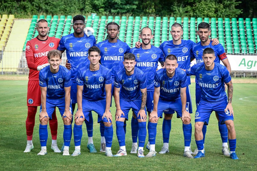 Добруджа Черноморец Бургас1