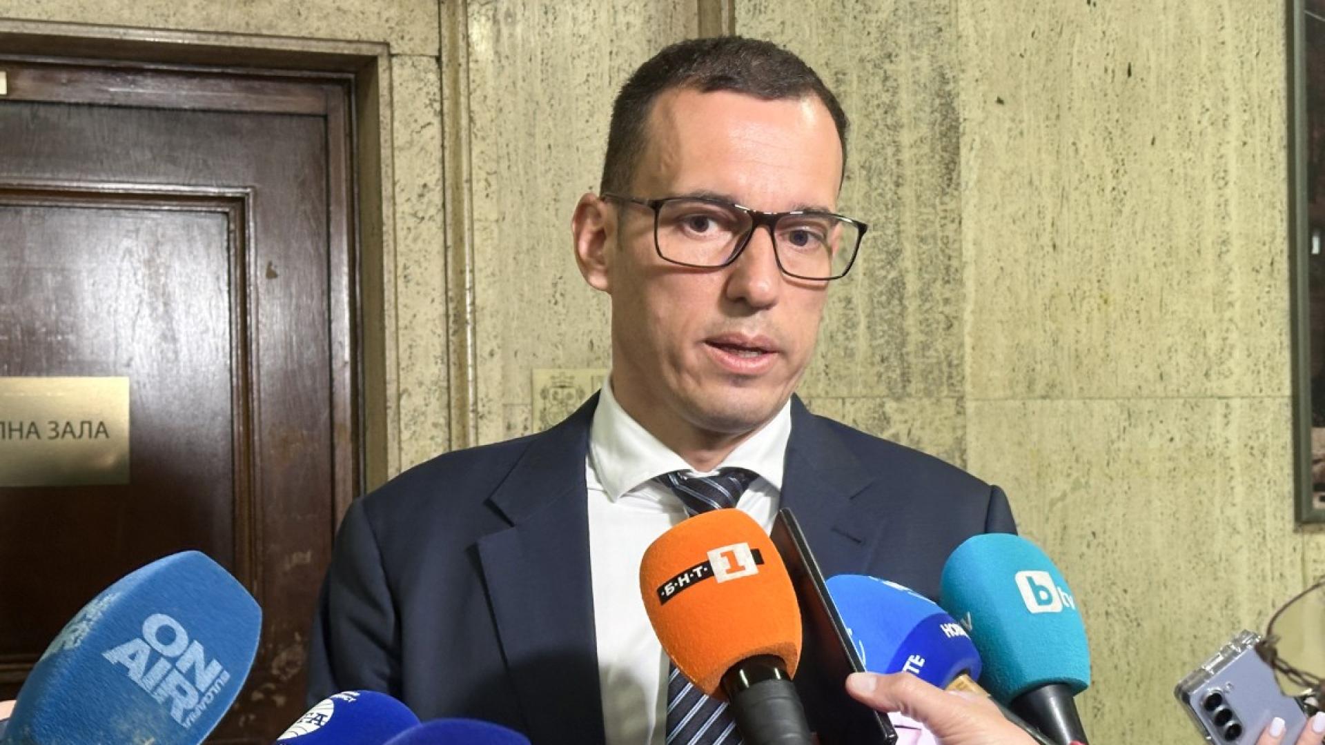 Продължават проверките на обществените поръчки възлагани от направлението на Никола