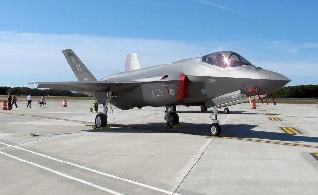 Швейцария разследва сделката за закупуване на F-35