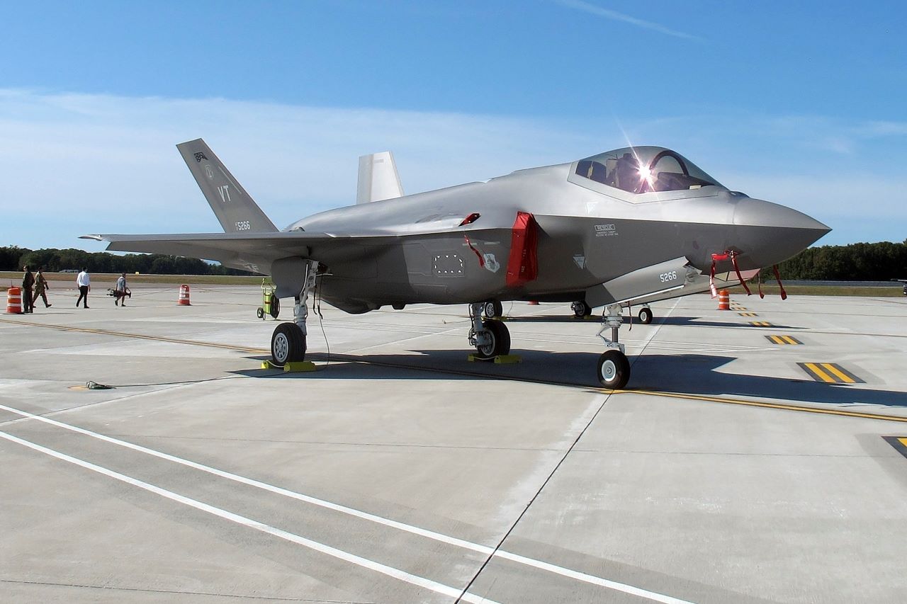 Швейцария разследва сделката за закупуване на F-35
