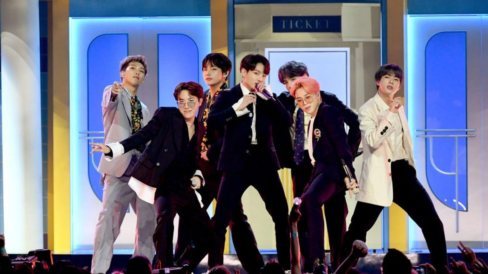 След дълго очакване световната K pop сензация BTS официално обяви завръщането