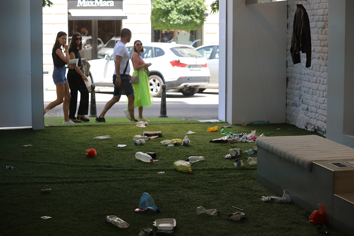 <p>Така боклукът парадоксално се оказва устойчив&ldquo;, разказват от екипа на проекта.</p>