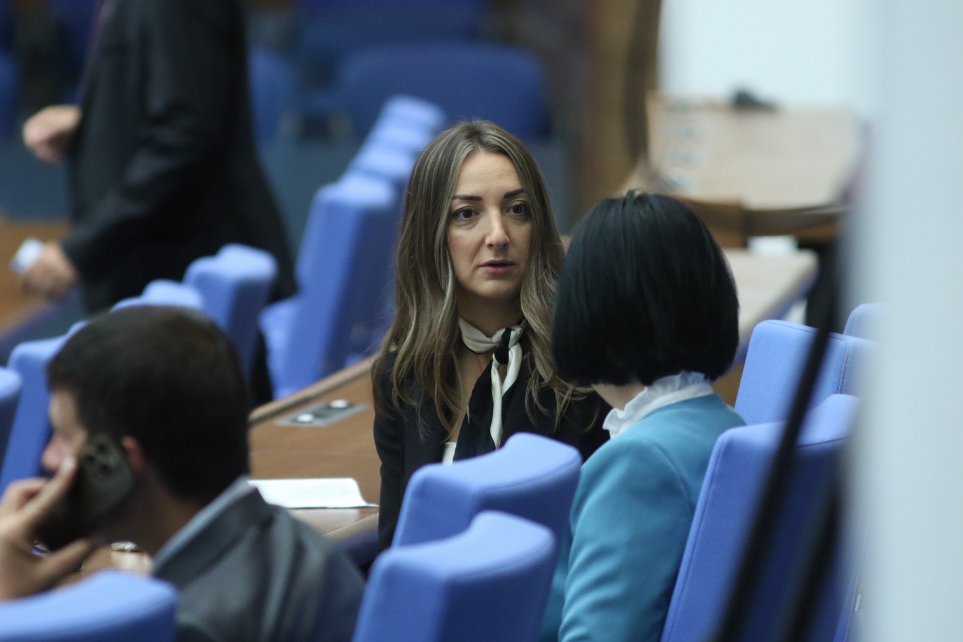 <p>Обсъждането на третия вот на недоверие, внесен срещу кабинета на Росен Желязков.</p>