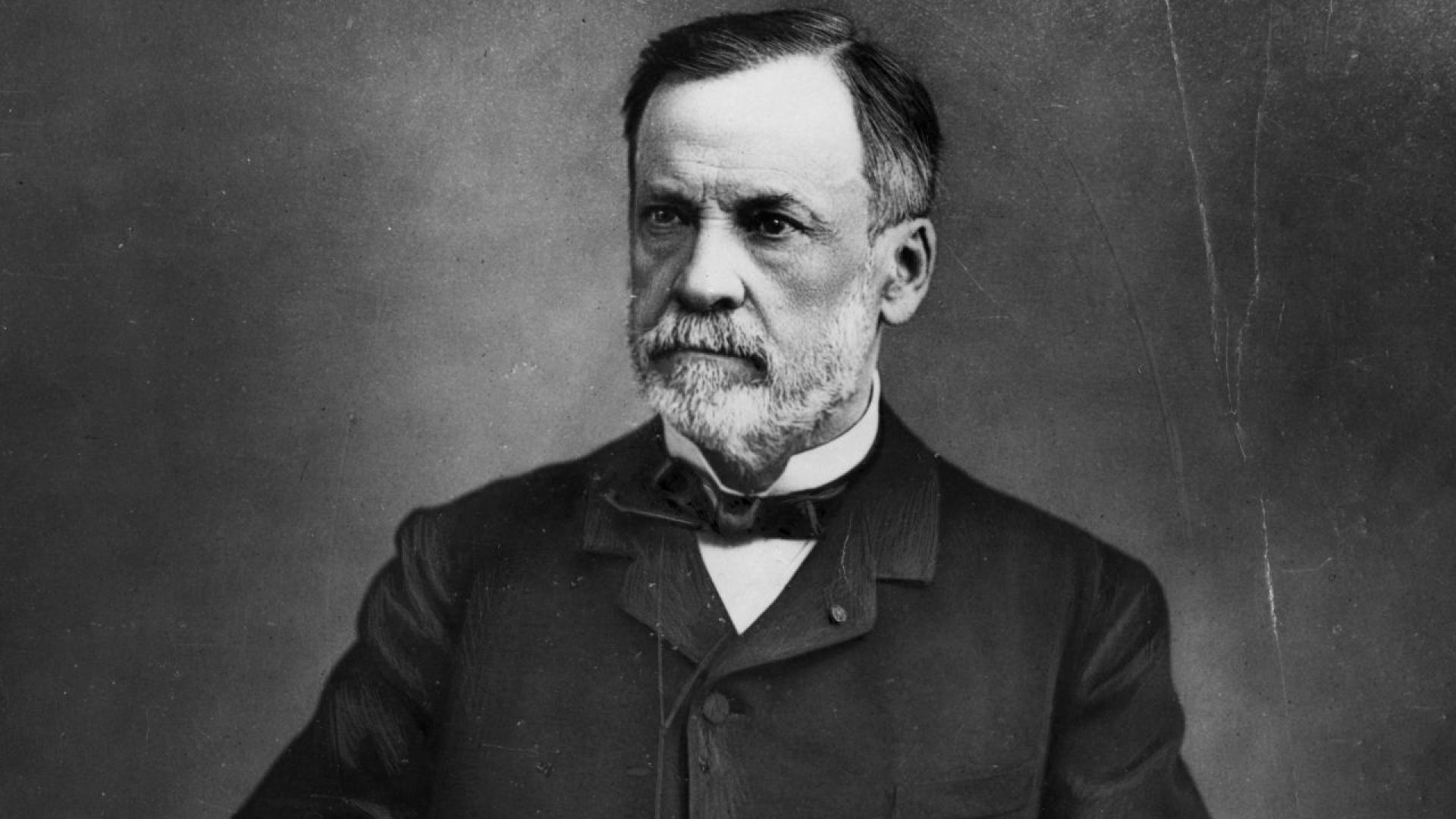 На 6 юли 1885 г Луи Пастьор прави първата ваксинация