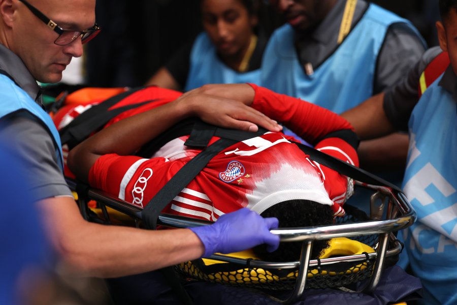 Пари Сен Жермен Байерн1