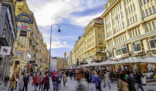 <p>Как да започнете бизнес в страната със средна заплата над 5000 лв?</p>