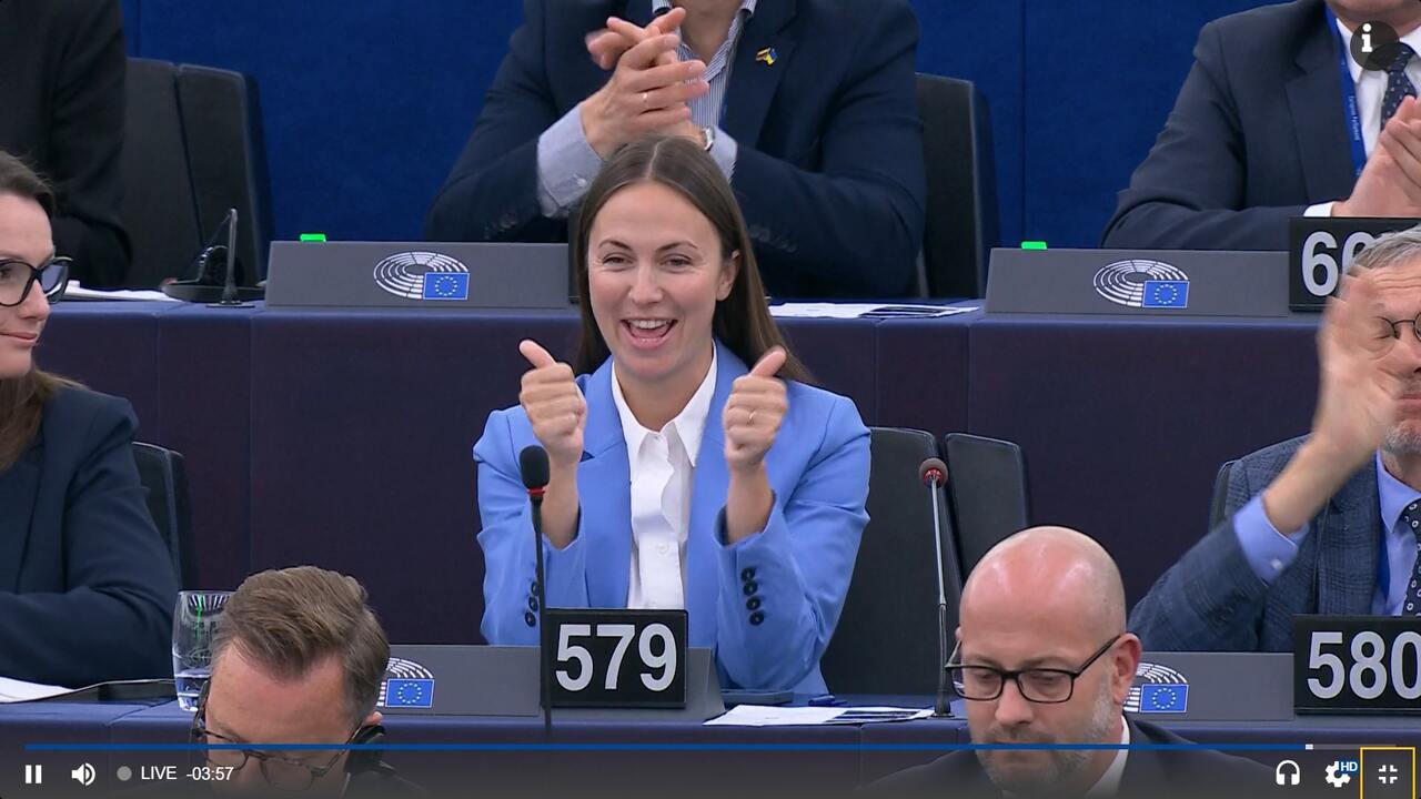 <p>Европарламентът каза &quot;да&quot;! Решаващ вот за България в еврозоната.</p>