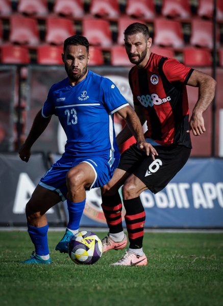 Локомотив София Апоел Петах Тиква1