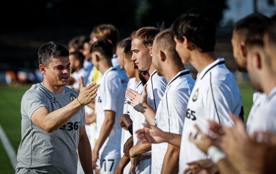 Славия Марек Дупница1