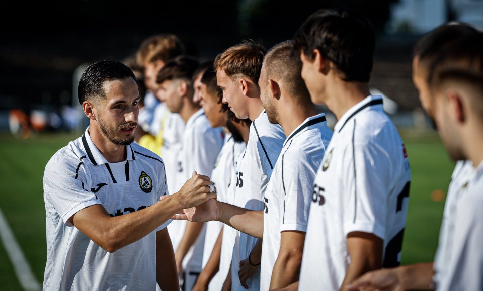 Славия Марек Дупница1