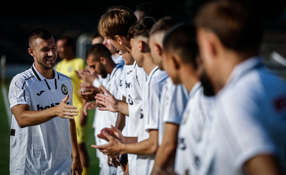 Славия Марек Дупница1