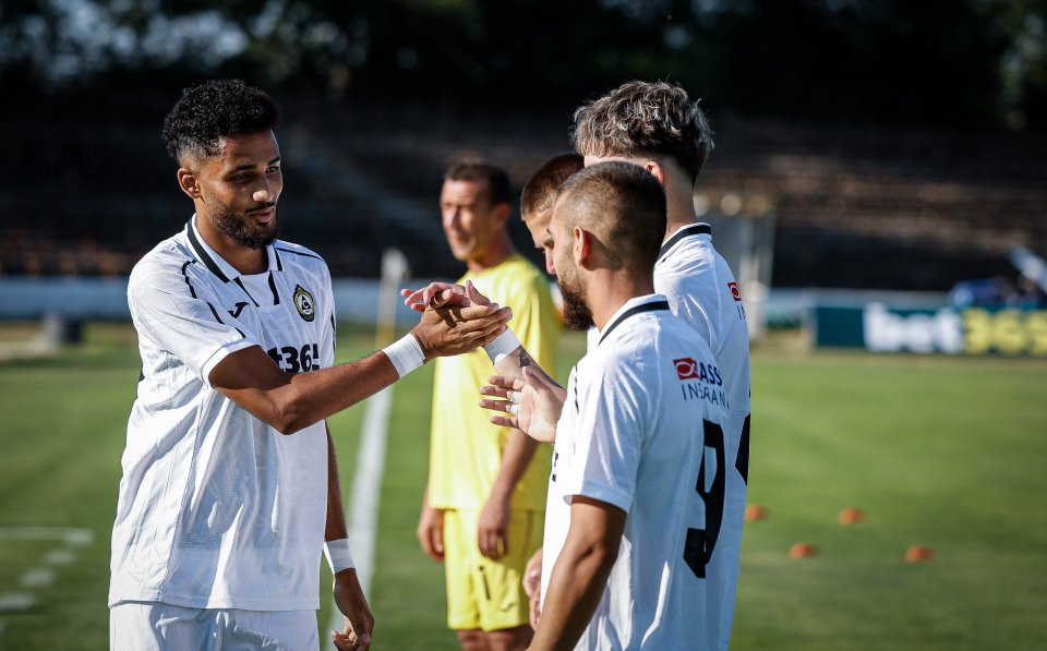 Славия Марек Дупница1