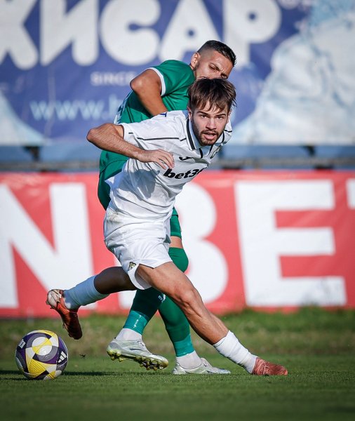 Славия Ботев Враца1