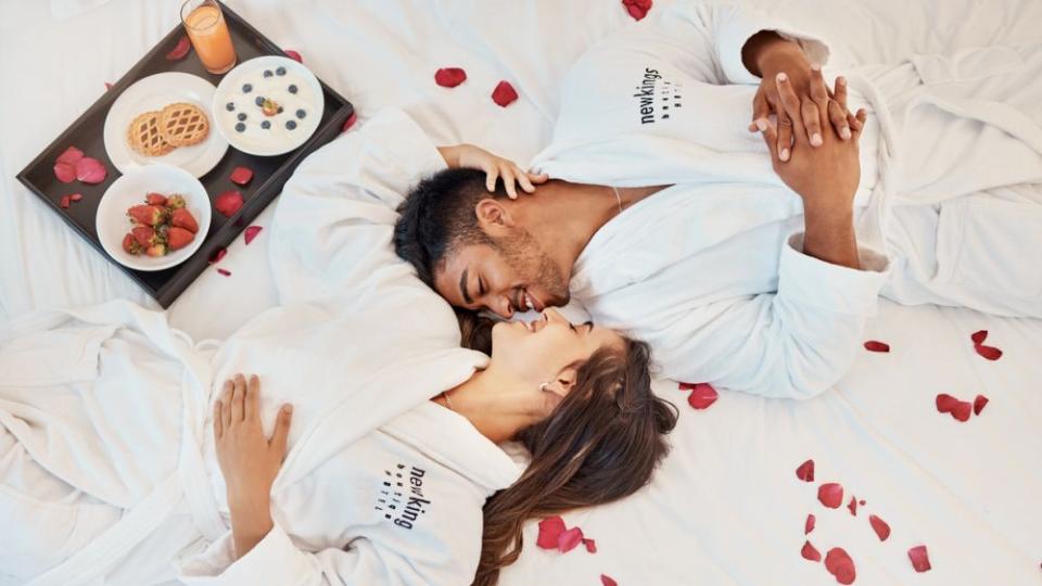 Любовта е съвпадение на истини