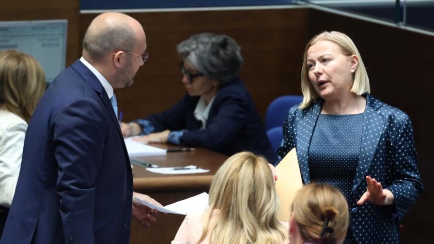 <p>Влизат в сила строги правила за арбитражите</p>
