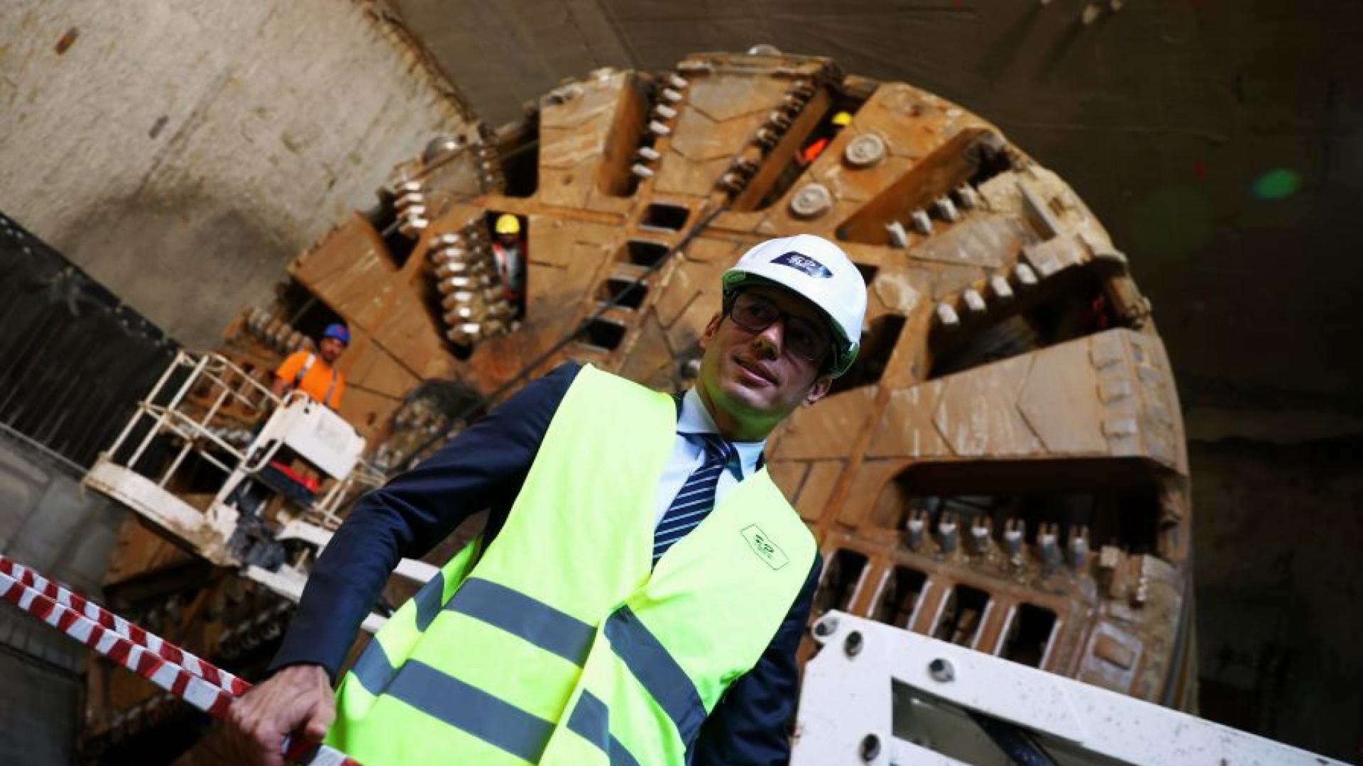 Над една трета от метрото през Слатина е построена заяви