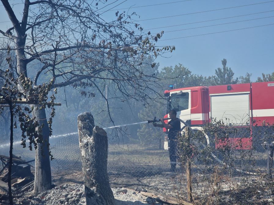 Огнен ад: 269 пожара са потушени в страната през последното денонощие