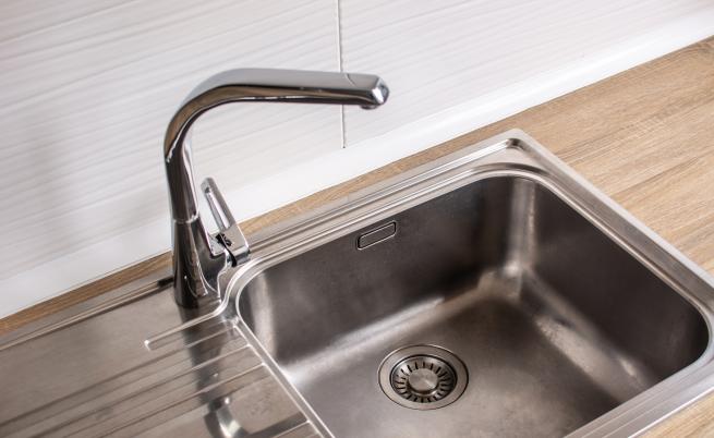 Най-популярни методи за лесно отпушване на мивка у дома