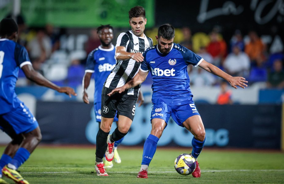 Монтана Локомотив Пловдив1