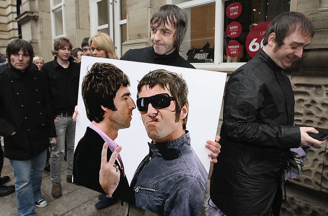 Братът на Лиъм и Ноел Галахър от Oasis е обвинен в изнасилване