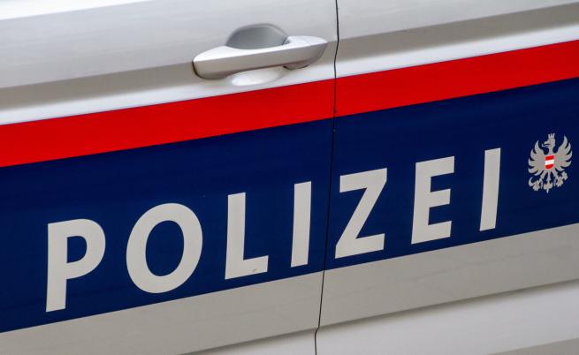 Българин е тежко ранен в Австрия, блъсна го автомобил