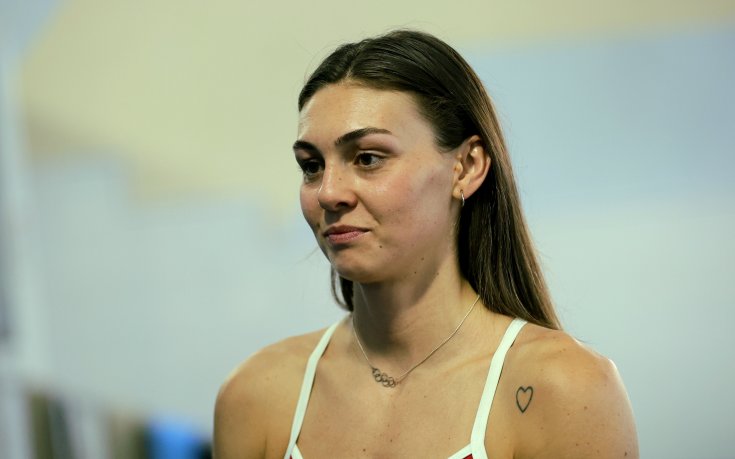 Габриела Георгиева и Калоян Братанов отпаднаха на Световното по плуване