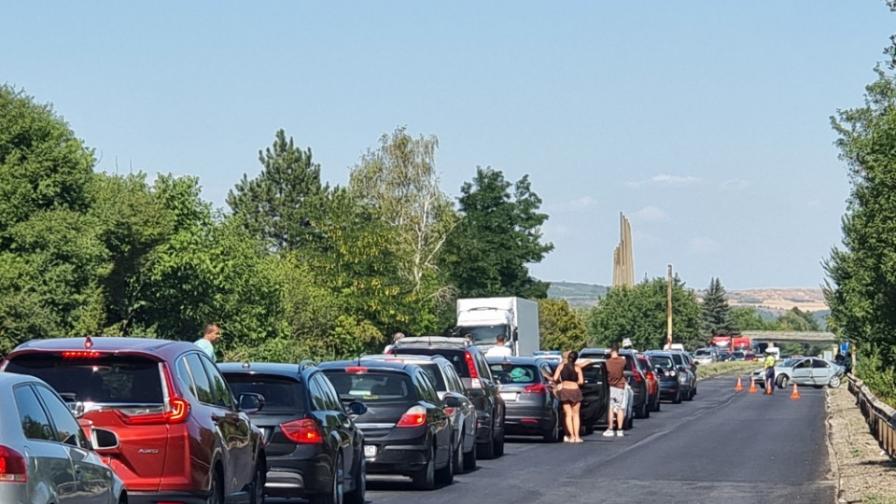 Катастрофа с полицейски автомобил край Плевен