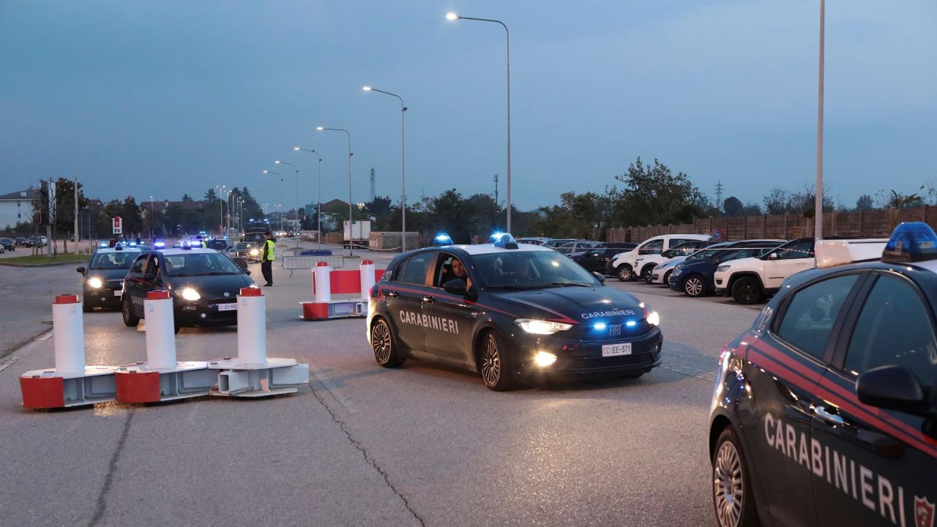 Италианската полиция задържа 13 души по време на акция на