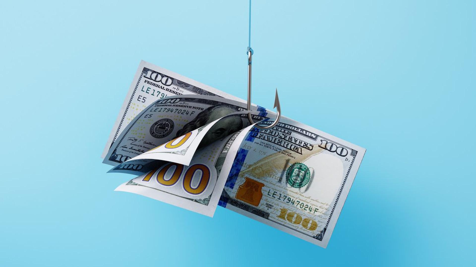 Измамници се представят за служители на МВР и обикалят из