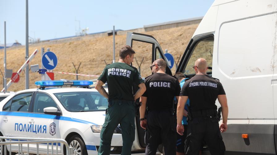 <p>Кражба на бус в София осуетена за 30 минути</p>