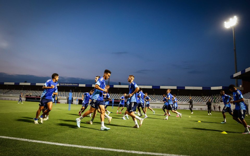 Левски закри тренировката си в петък