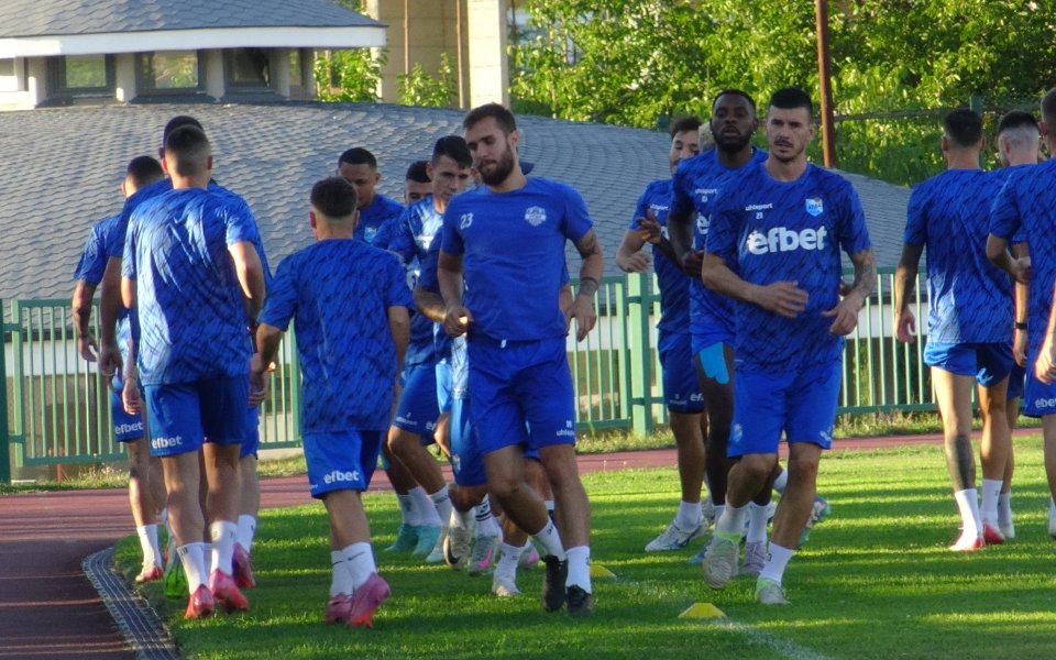 Арда наточи тактиката: Тунчев иска пробив в Европа