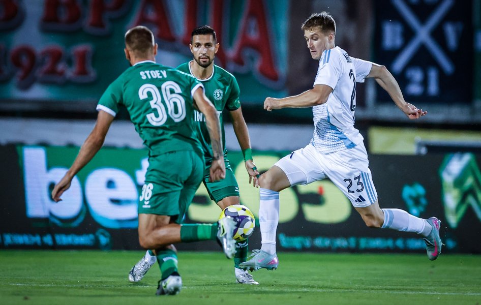 Ботев Враца Левски1